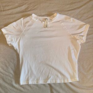 SKIMS cropped marble top